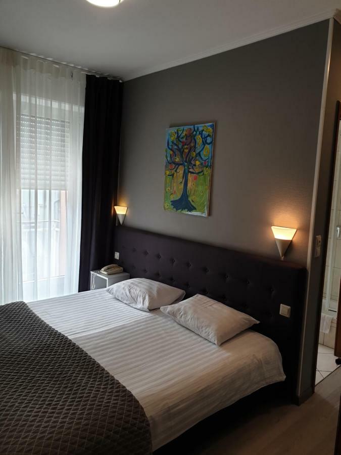 Yasha 3* Luxemburgo